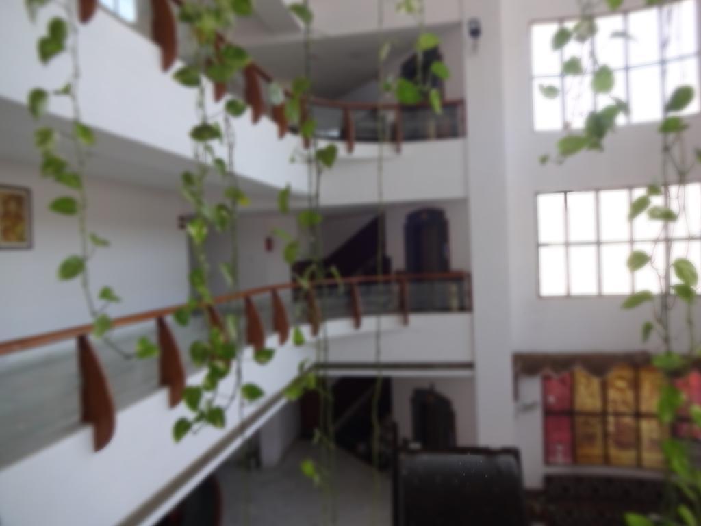 Hotel Sita Manor Gwalior Eksteriør bilde