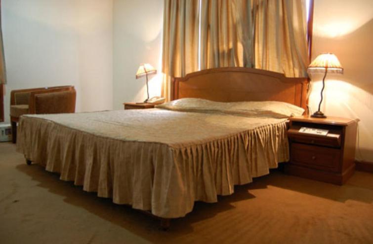 Hotel Sita Manor Gwalior Eksteriør bilde